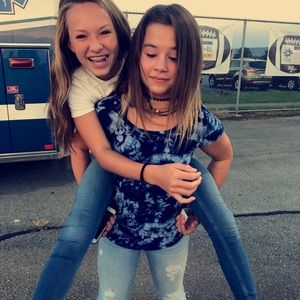 Meet your Posher, Alyssa